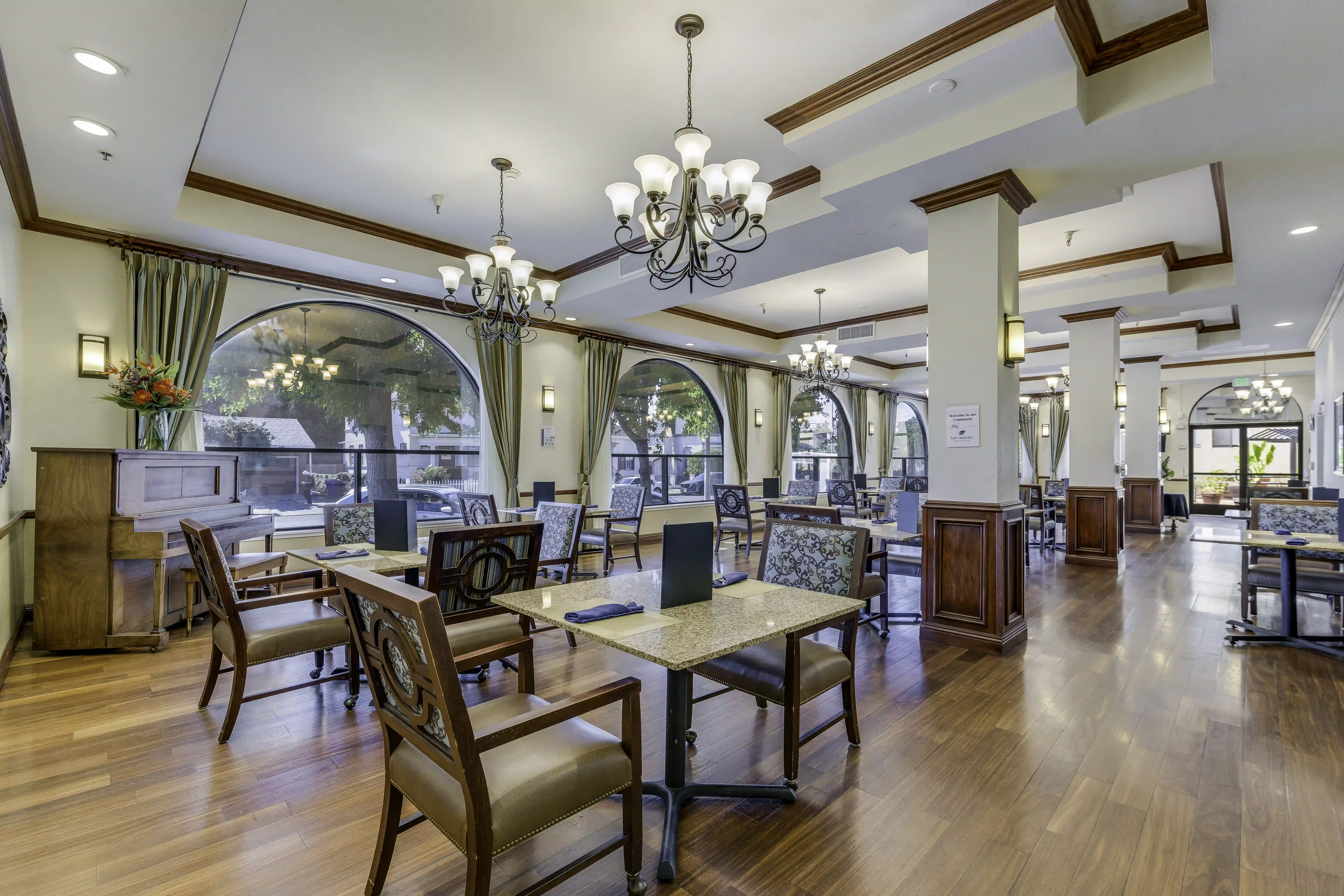 Dining Room Dining Room